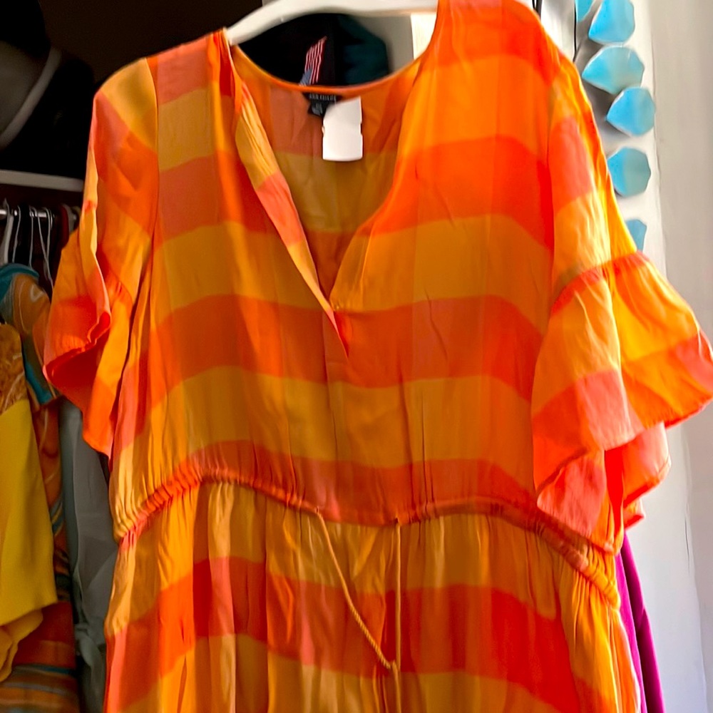 Ann Taylor burst of sunshine dress